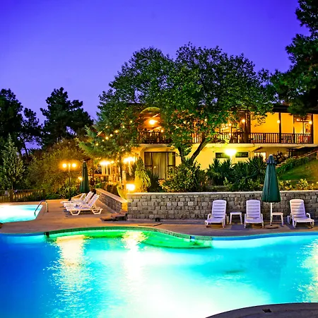 Troia Tusan 4* צ'נקלה