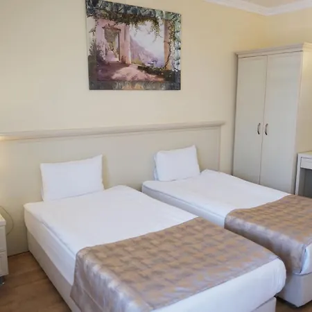 Troia Tusan מלון 4*