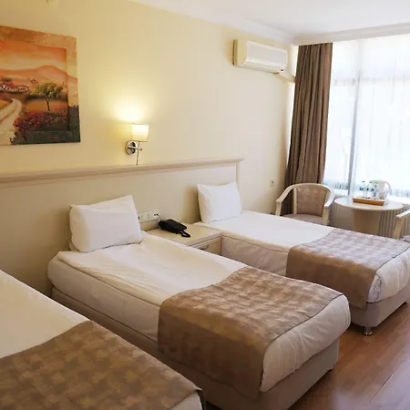 Hotel Troia Tusan 4*