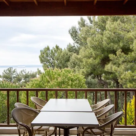 Troia Tusan מלון צ'נקלה