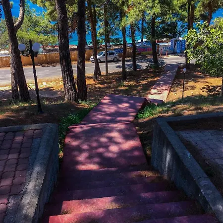 מלון Troia Tusan צ'נקלה