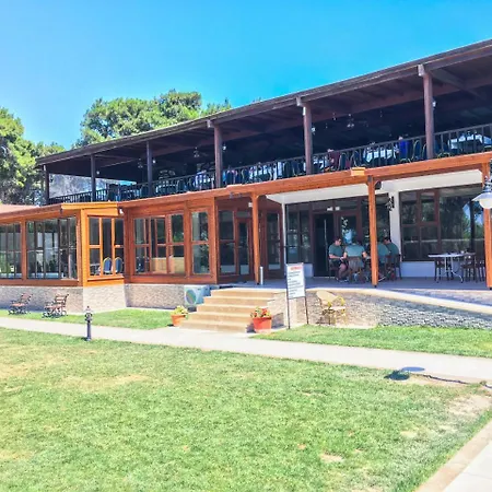 Troia Tusan מלון 4*