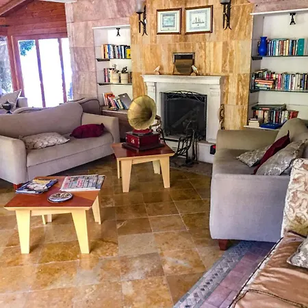 Troia Tusan 4* צ'נקלה