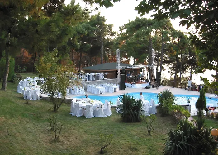 ホテル Troia Tusan 4*